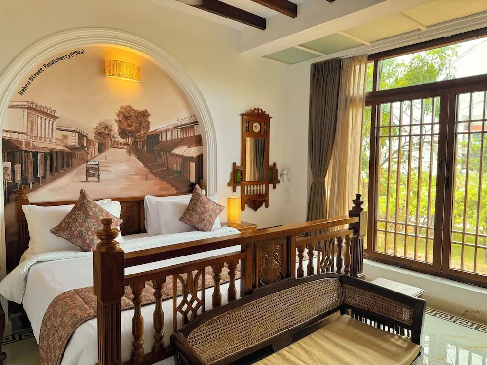 Пудучерри: La Plage SeaView Suites