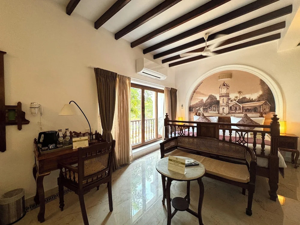 Пудучерри: La Plage SeaView Suites