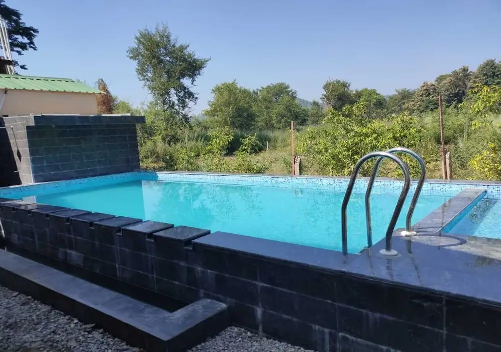 Наинитал: The Jungle Hideout Jim Corbett