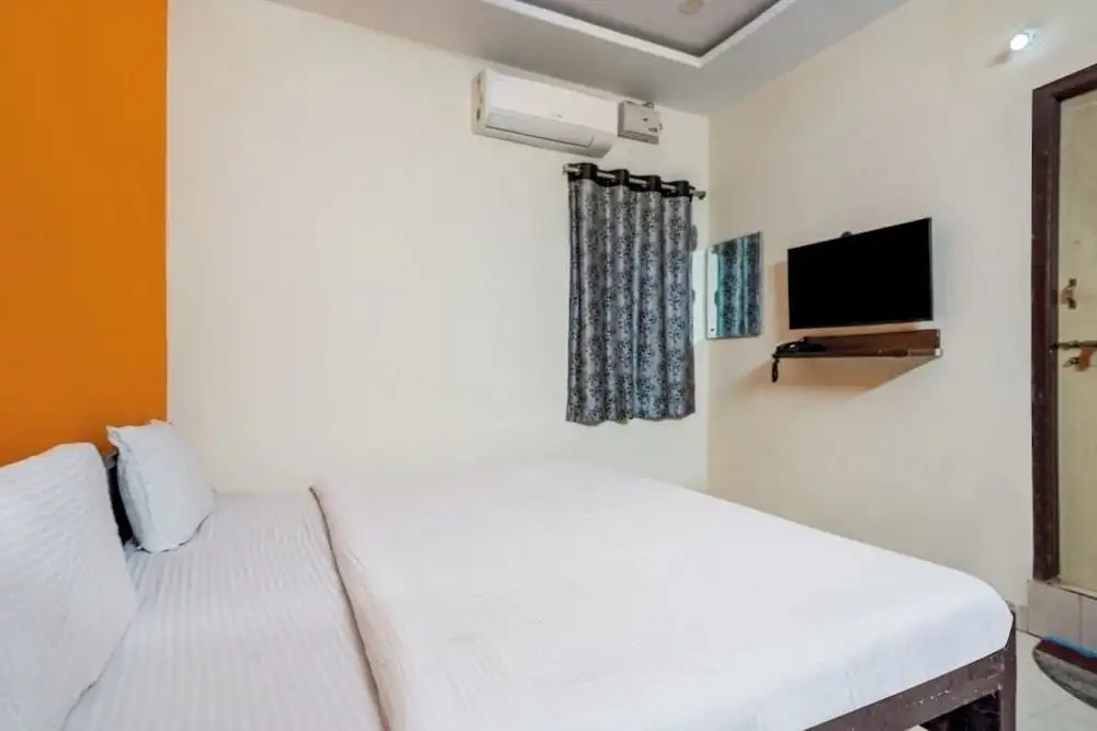 Хидерабад: iROOMZ Eco Avasya Residency
