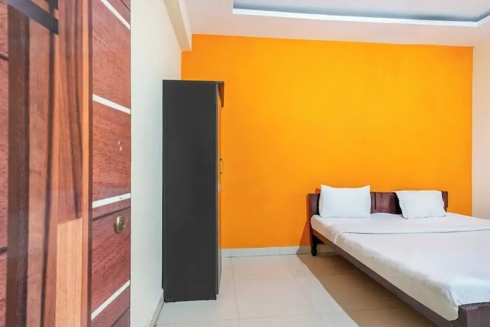 Хидерабад: iROOMZ Eco Avasya Residency