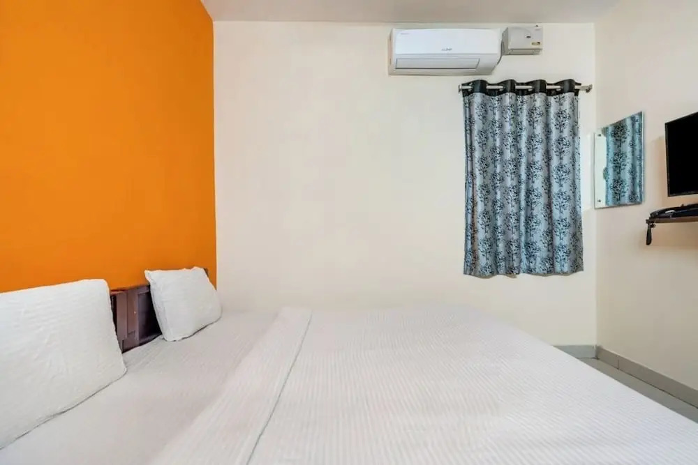 Хидерабад: iROOMZ Eco Avasya Residency