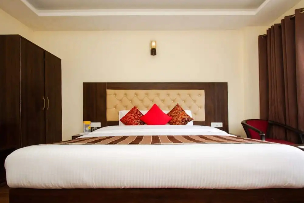 Нойда: Goroomgo Noida Royal Residency