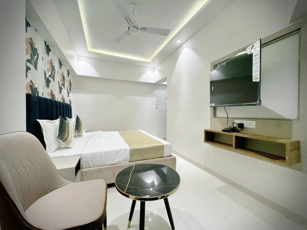 Мумбаи: The Orion Premium Suites