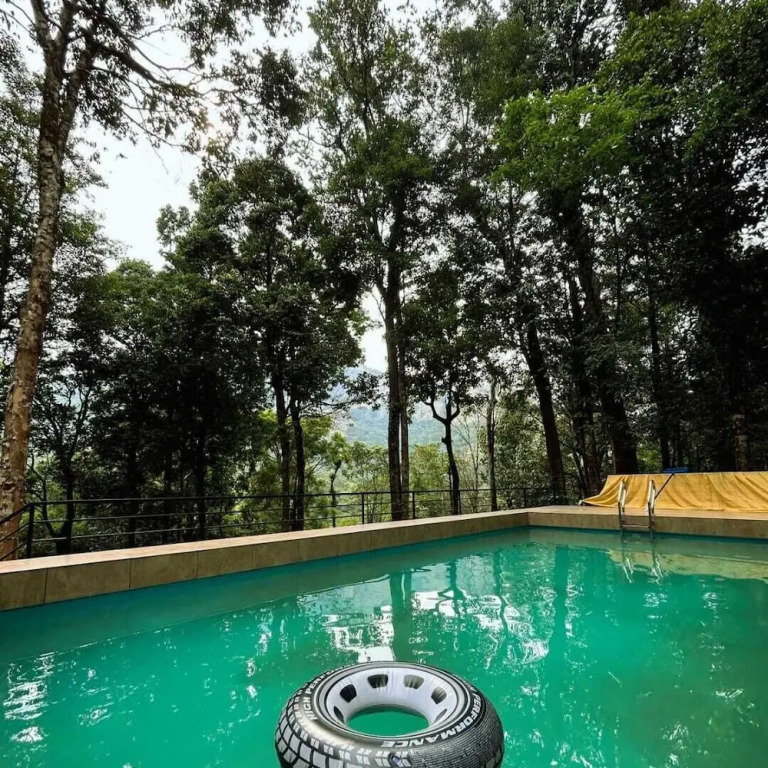 Султан-Батери: Skyfall Adventures Forest Pool Resort