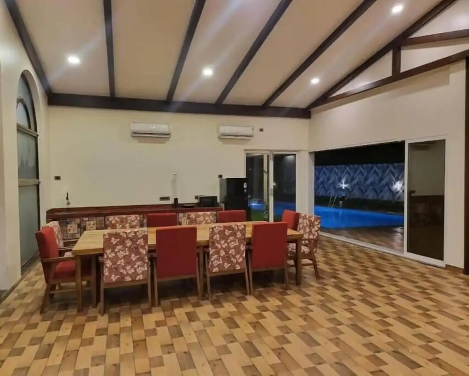 Хандала: Wandr Tryo Villa Karjat