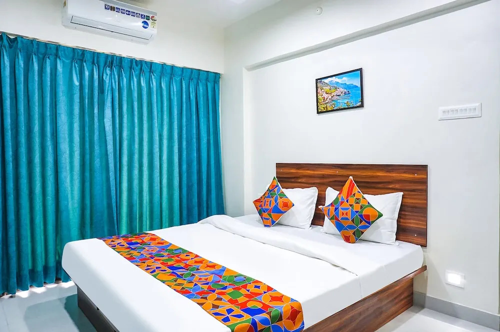 Пуна: Fabhotel Everest Inn