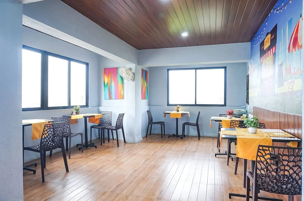 Пуна: Fabhotel Everest Inn
