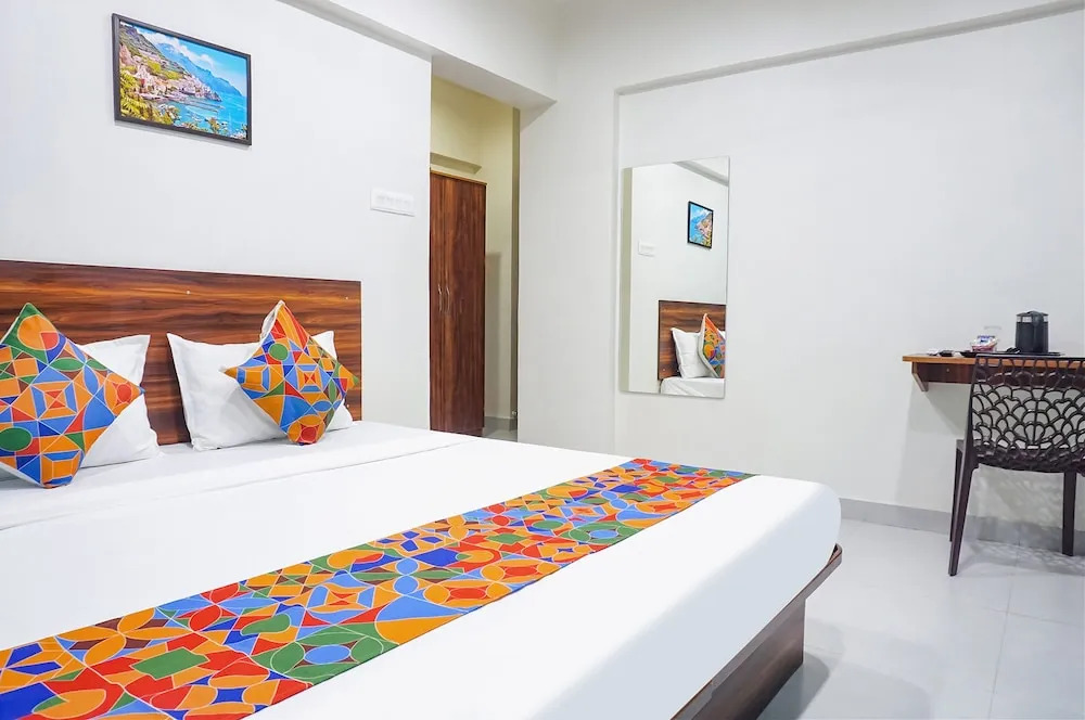 Пуна: Fabhotel Everest Inn