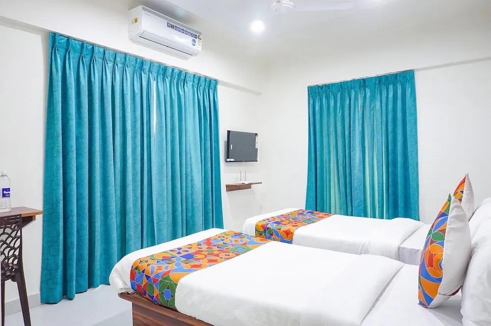 Пуна: Fabhotel Everest Inn