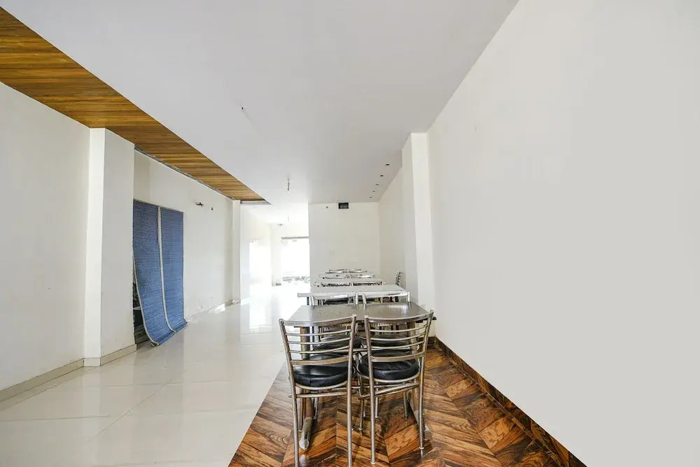 Амритсар: Fabhotel Savera Park