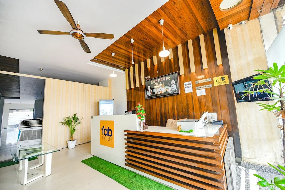 Амритсар: Fabhotel Savera Park