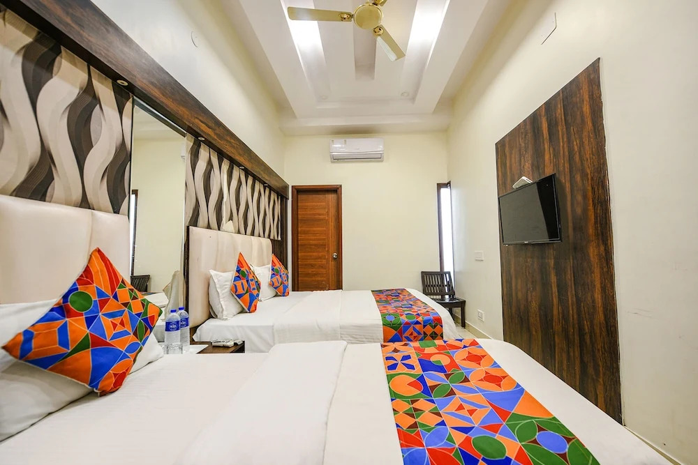 Амритсар: Fabhotel Savera Park