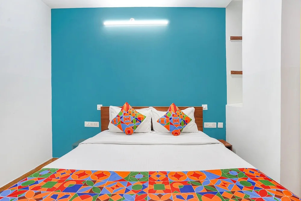 Бангалор: Fabhotel Rlv Green Palace