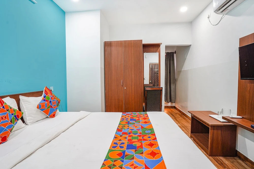 Бангалор: Fabhotel Rlv Green Palace