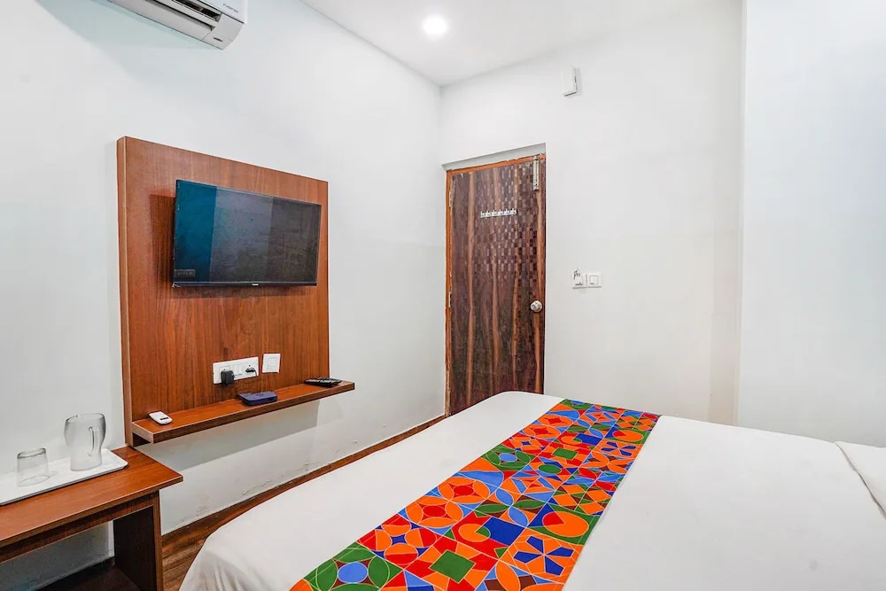 Бангалор: Fabhotel Rlv Green Palace