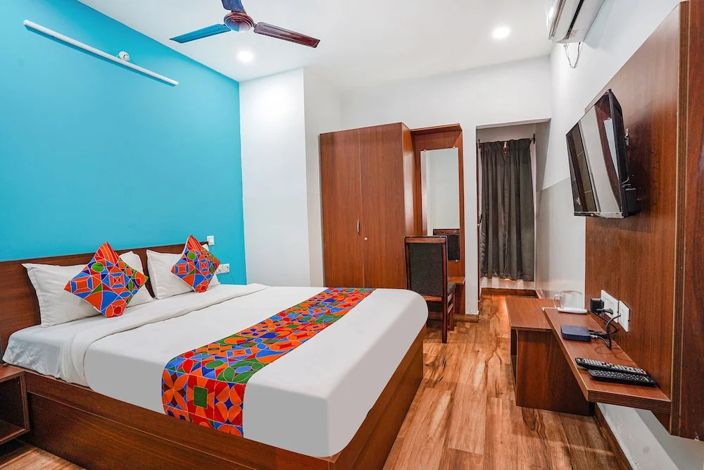Бангалор: Fabhotel Rlv Green Palace