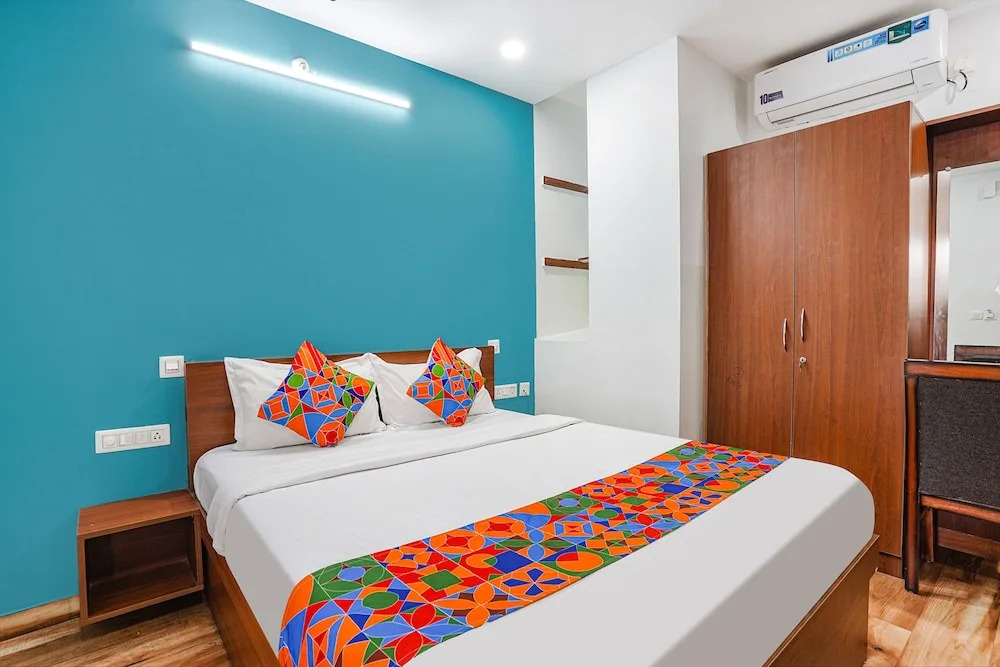 Бангалор: Fabhotel Rlv Green Palace
