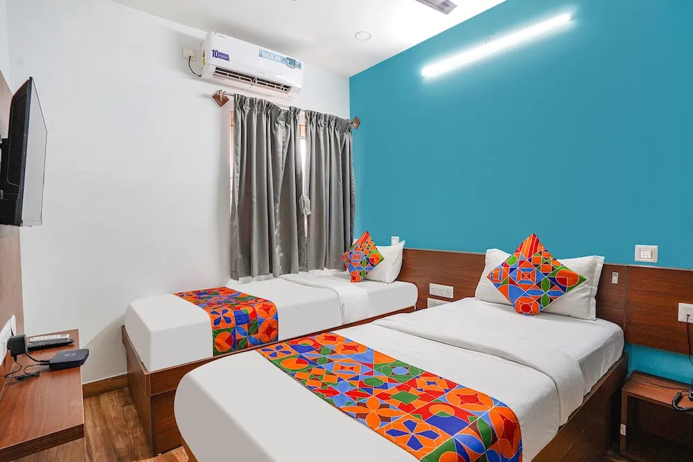 Бангалор: Fabhotel Rlv Green Palace