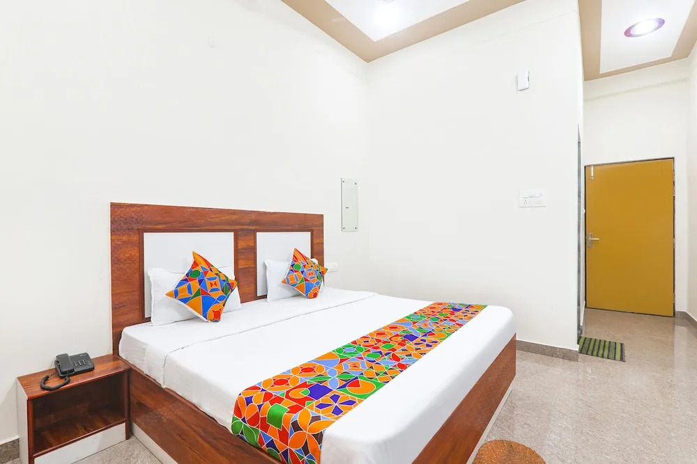 Айодхья: Fabhotel Shree Venkatesh Nileyam