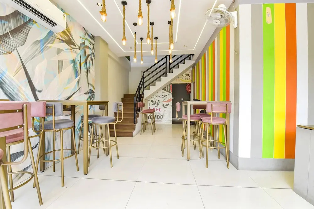 Индаур: Fabhotel Urban Elite