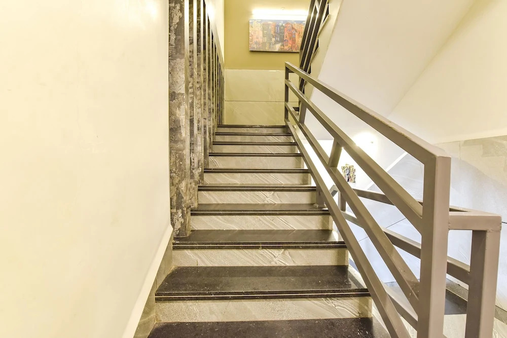 Индаур: Fabhotel Urban Elite