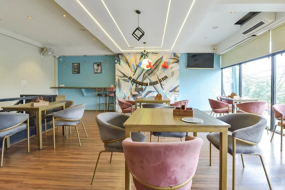 Индаур: Fabhotel Urban Elite