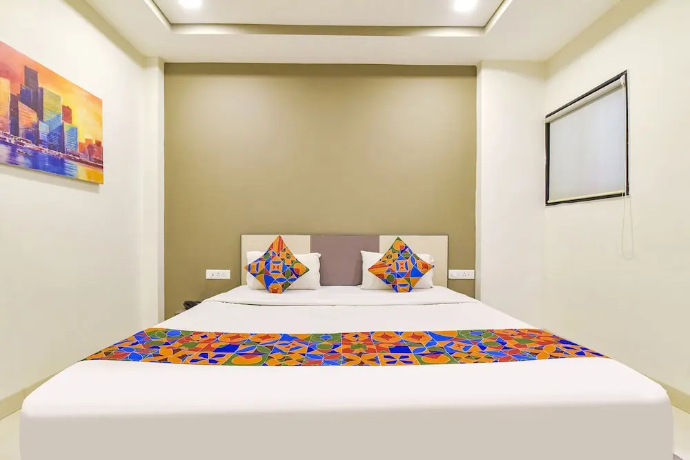Индаур: Fabhotel Urban Elite