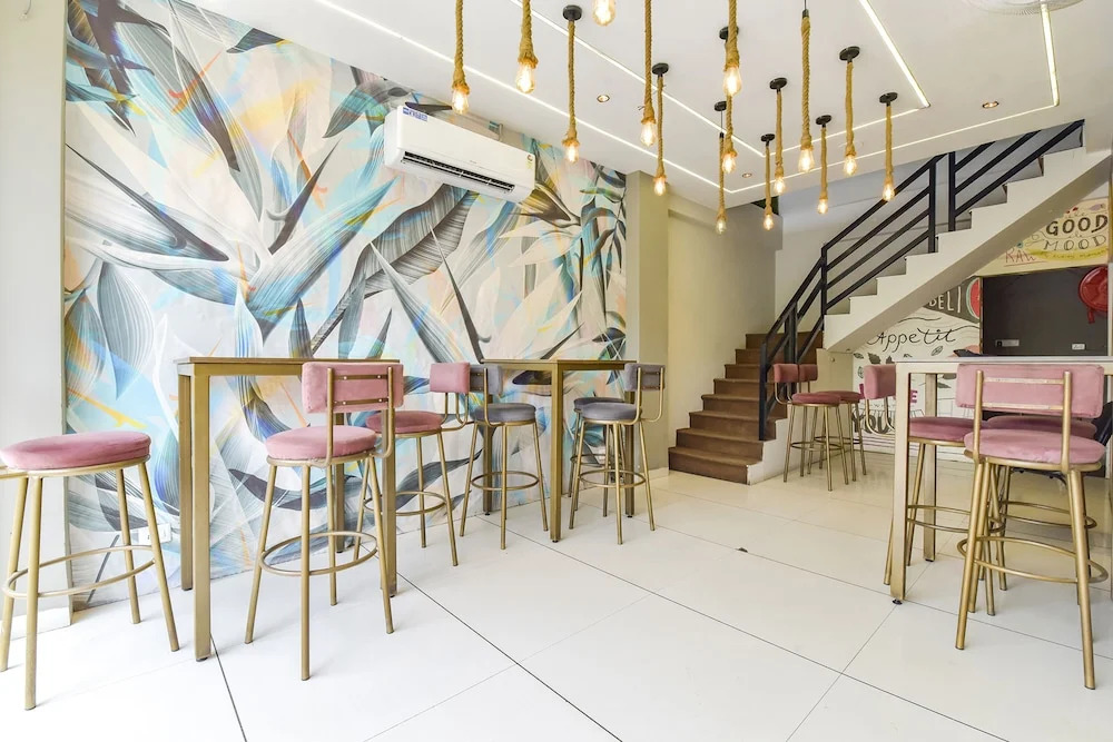 Индаур: Fabhotel Urban Elite