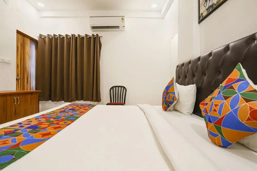 Нагпур: FabHotel Runway Inn
