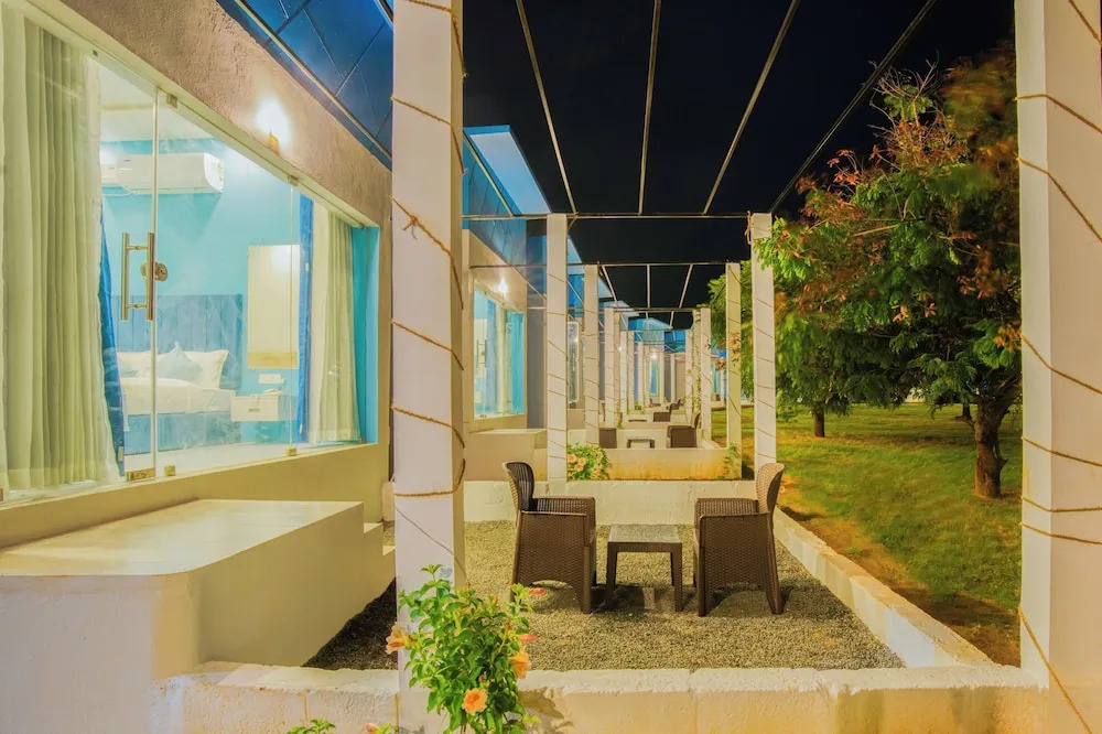 Калапет: Seaborne Beach Resort