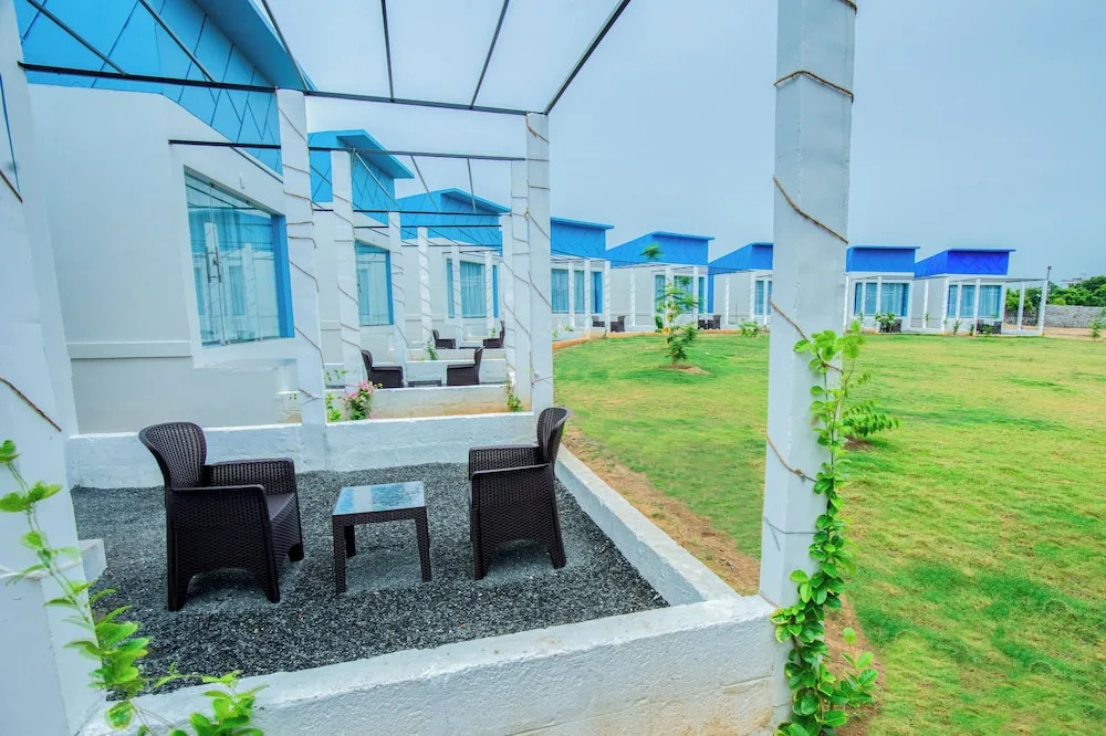 Калапет: Seaborne Beach Resort