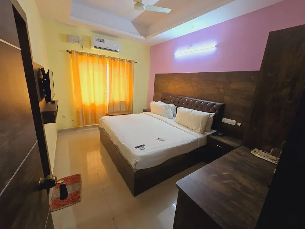 Бангалор: PPH Living Royal GS Comforts