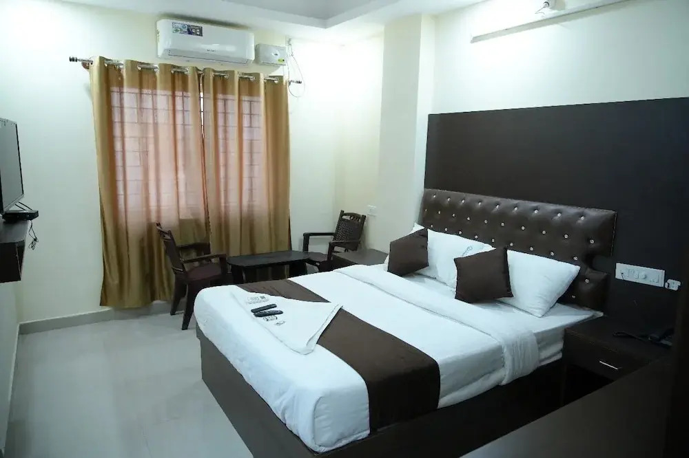 Бангалор: PPH Living Royal GS Comforts