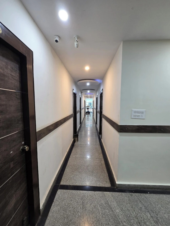Бангалор: PPH Living Royal GS Comforts