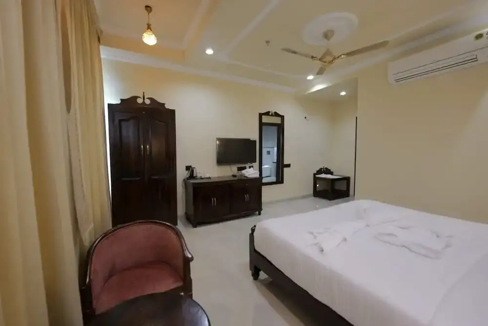 Удджайн: Shree Raja Ram Hotel & Resort