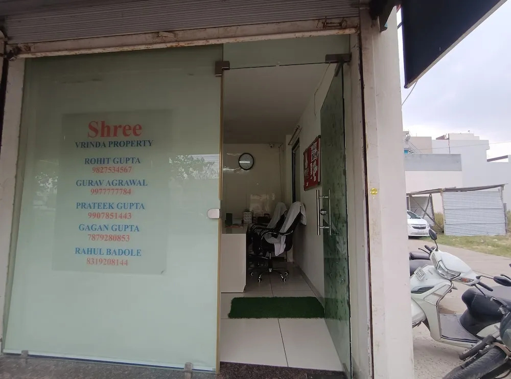Индаур: Shree Vrinda Homes