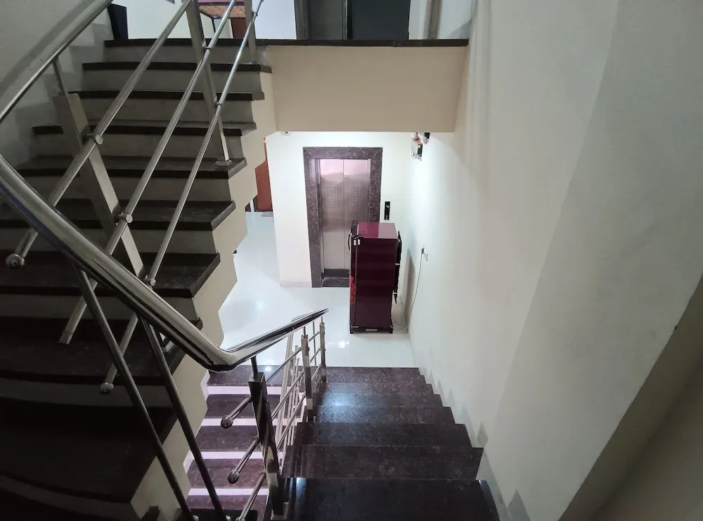 Индаур: Shree Vrinda Homes