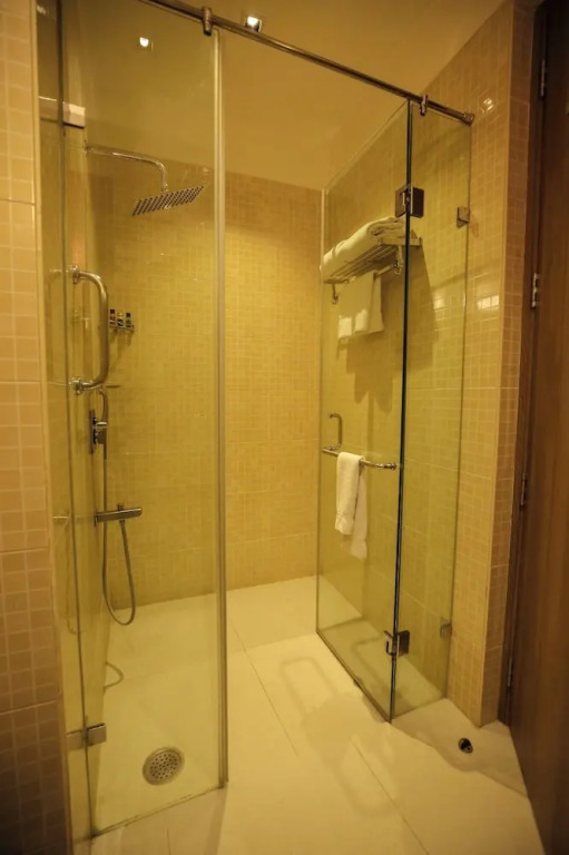 Гуруграм: Misaki Hotel
