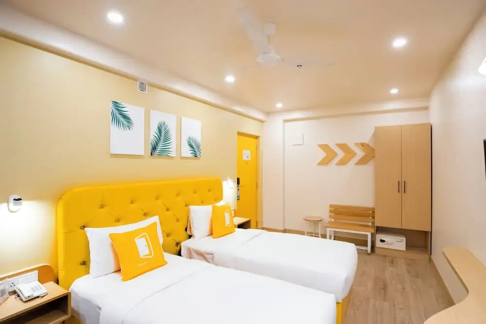 Бангалор: Bloom Hotel - HSR Club