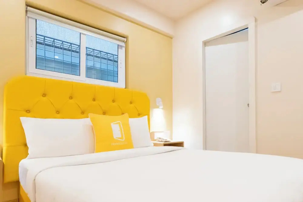 Бангалор: Bloom Hotel - HSR Club