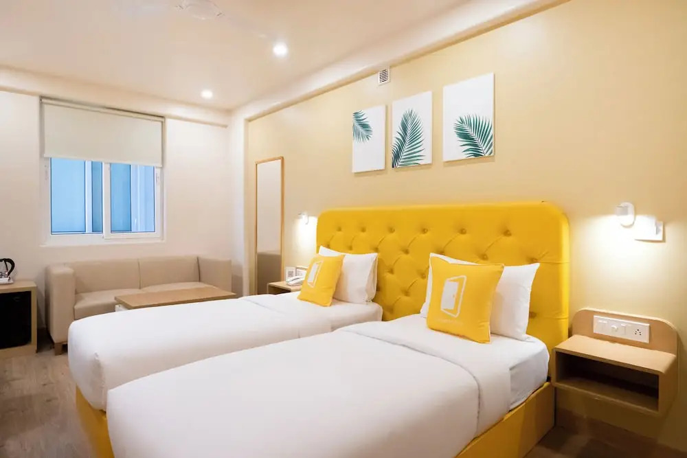 Бангалор: Bloom Hotel - HSR Club