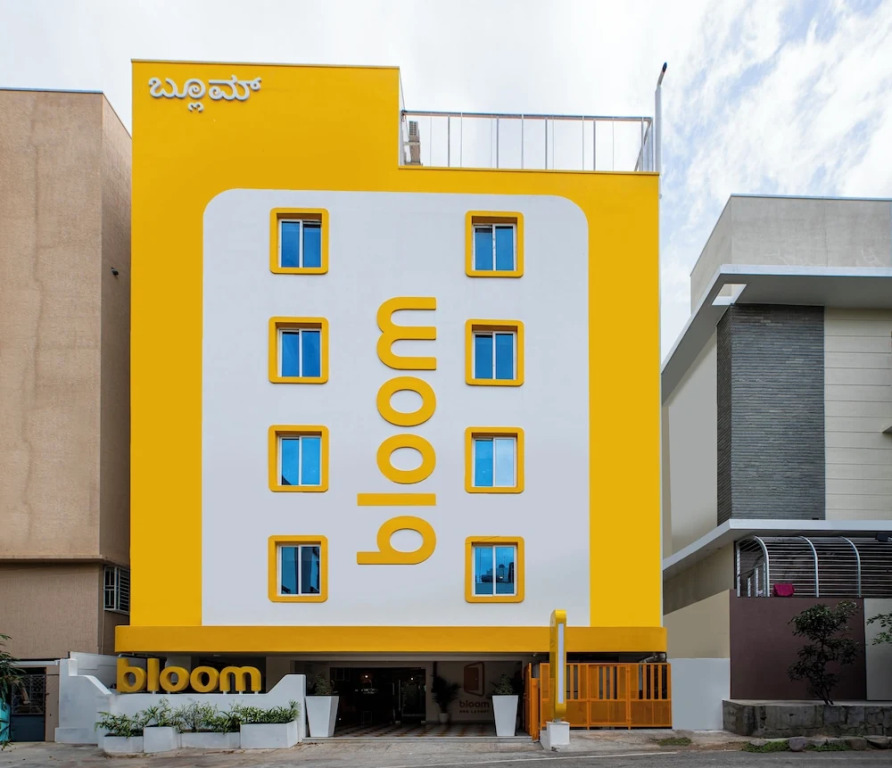Бангалор: Bloom Hotel - HSR Club