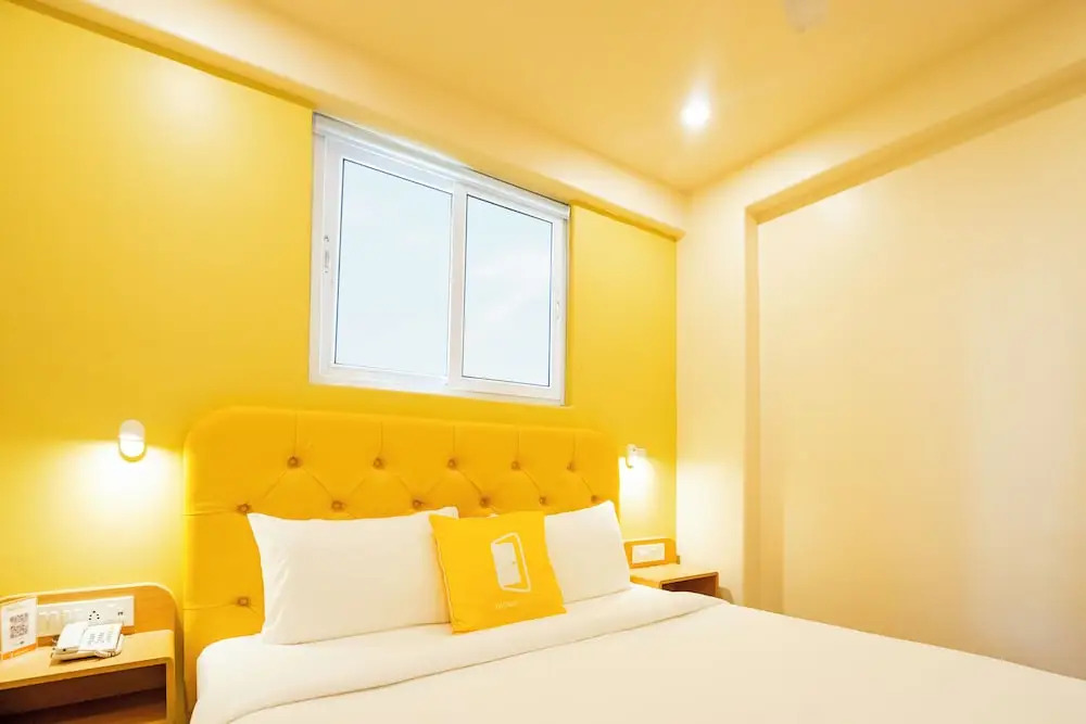 Бангалор: Bloom Hotel - HSR Club