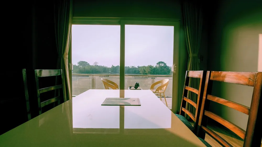 Кохора: Finns Weaver Resort Kaziranga