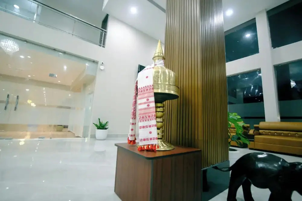 Кохора: Finns Weaver Resort Kaziranga