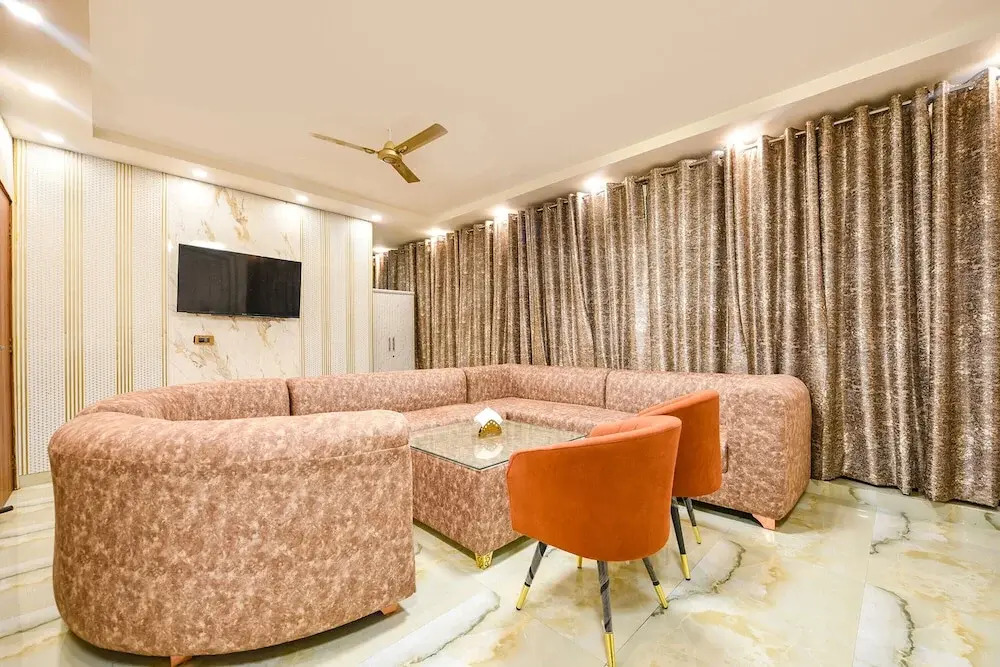 Фаридабад: Fabhotel Royal'S Paradise