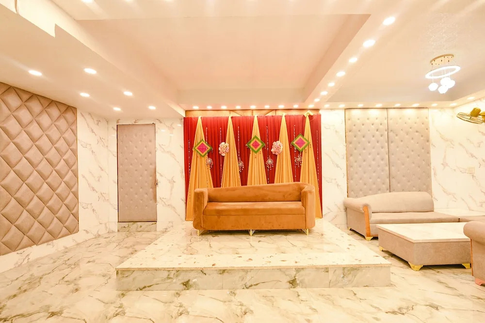 Фаридабад: Fabhotel Royal'S Paradise