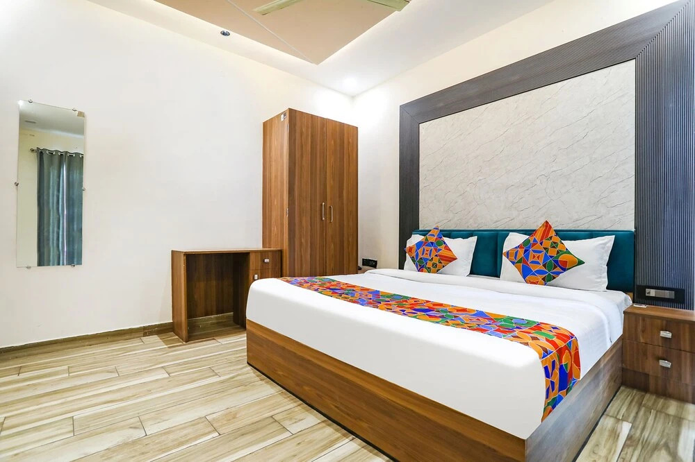 Вриндаван: Fabhotel Vasudha