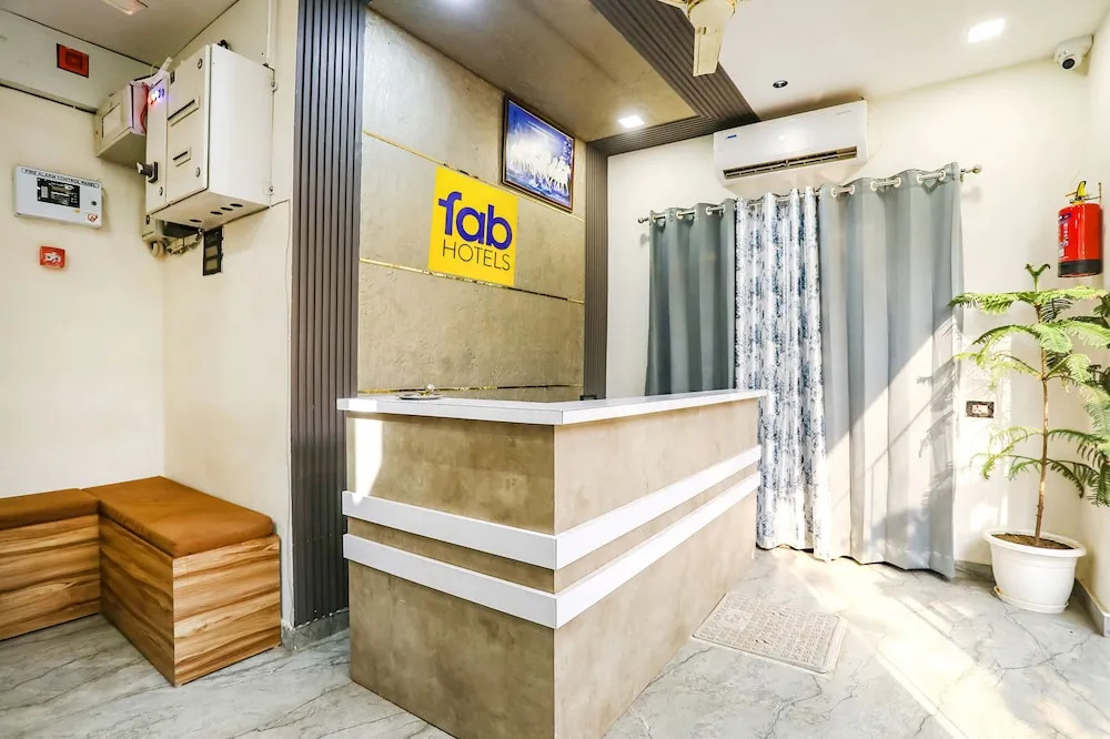 Вриндаван: Fabhotel Vasudha